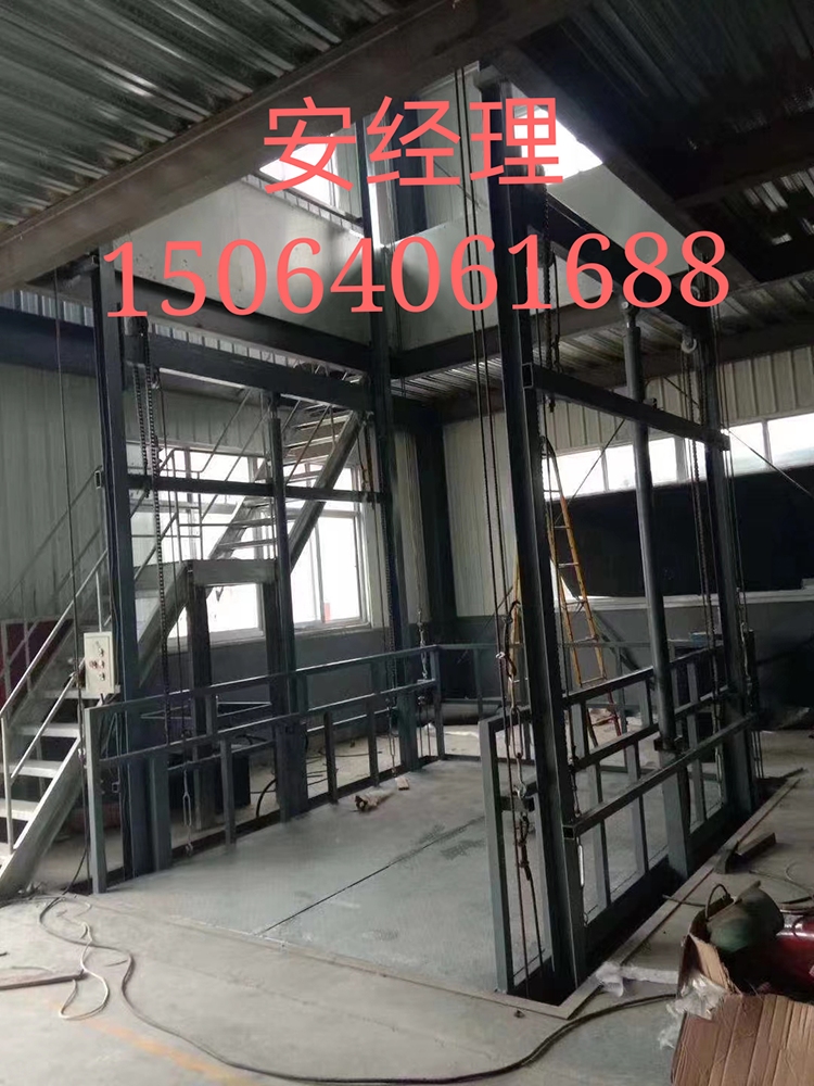 大噸位導(dǎo)軌升降貨梯